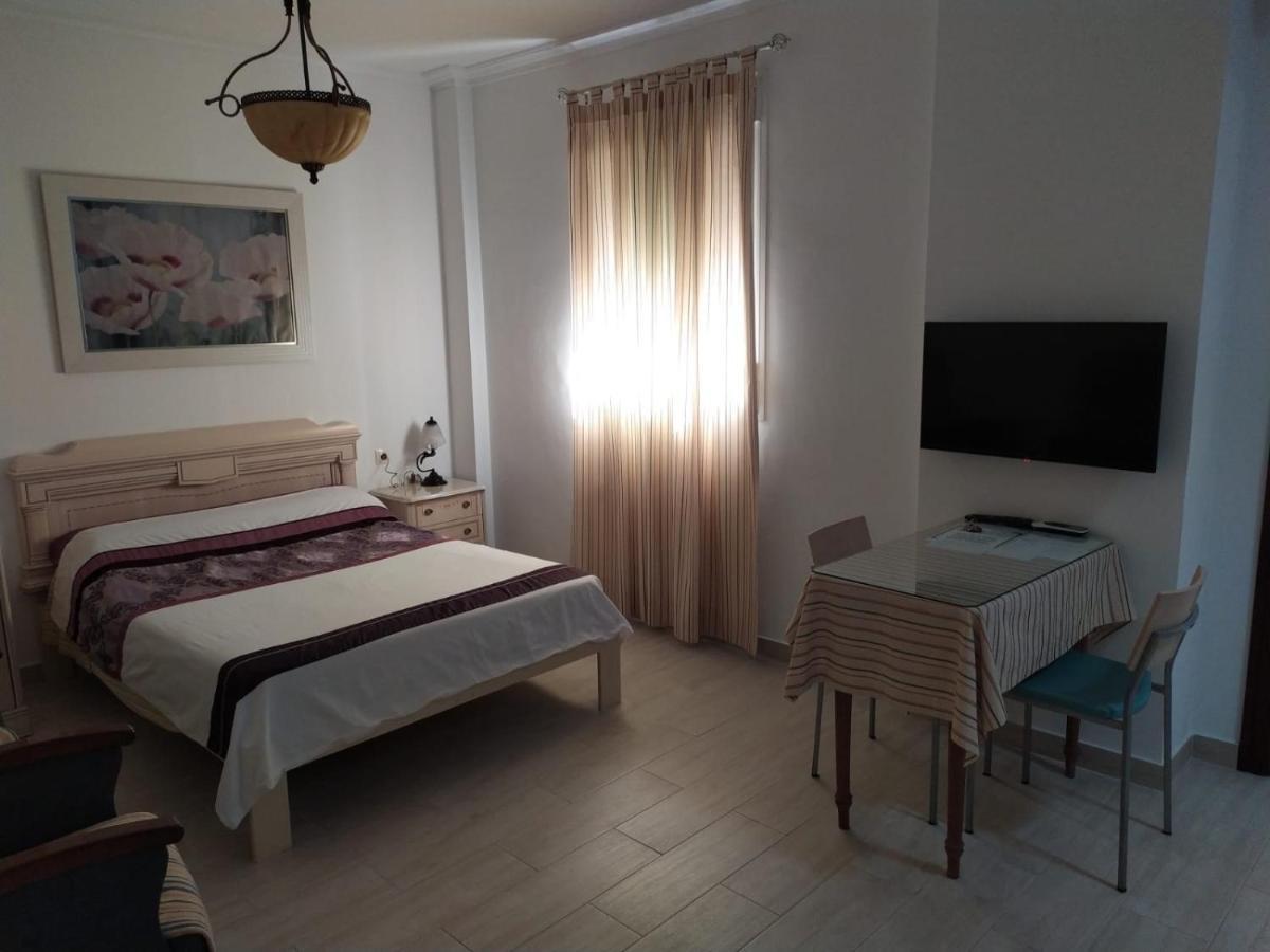 Apartamento En Olvera Con Garaje Экстерьер фото